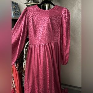 Pink Cheetah dress 🐆 🩷